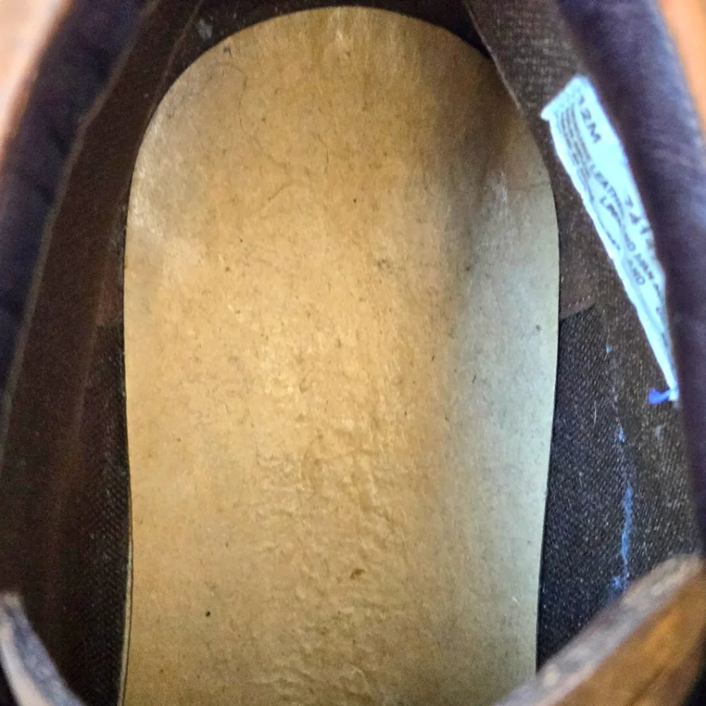 MEN'S TIMBERLAND ORIGINALS CHUKKA MEDIUM BROWN NUBUCK SIZE 12M - Picture 7 of 7